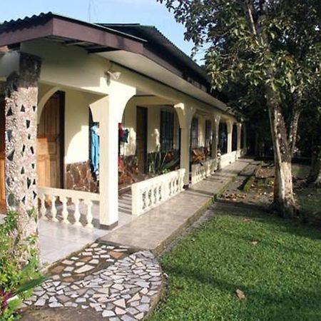 Cabinas Smith Cahuita Szoba fotó
