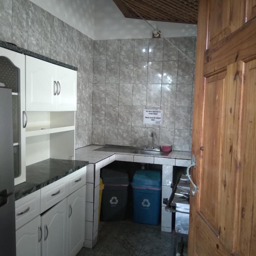 Cabinas Smith Cahuita Kültér fotó