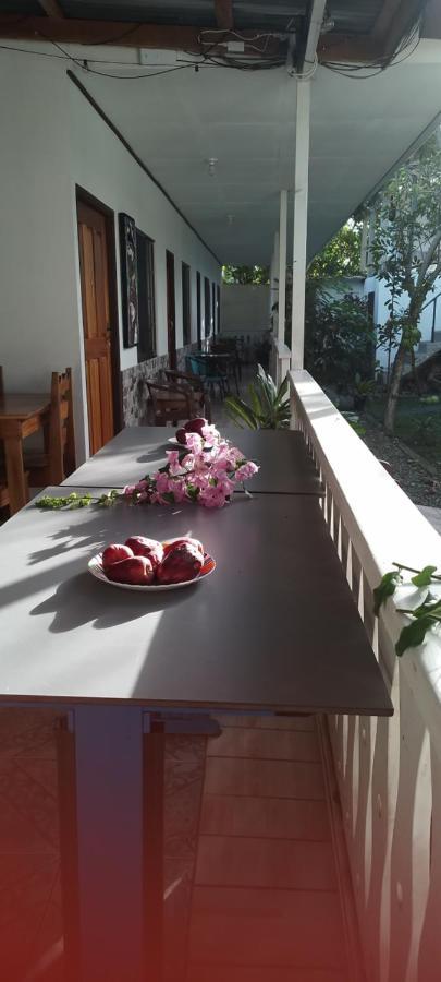 Cabinas Smith Cahuita Kültér fotó