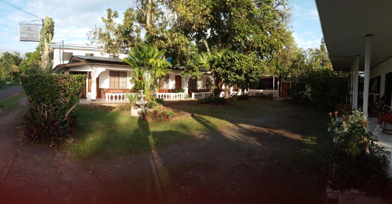 Cabinas Smith Cahuita Kültér fotó
