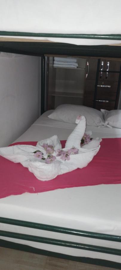 Cabinas Smith Cahuita Kültér fotó