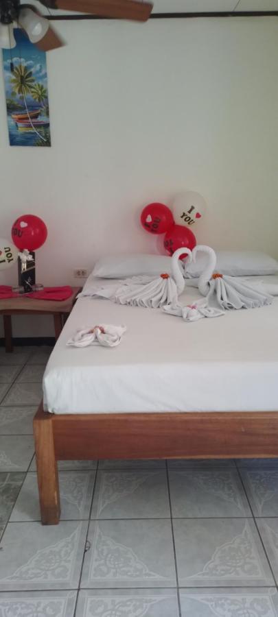 Cabinas Smith Cahuita Kültér fotó