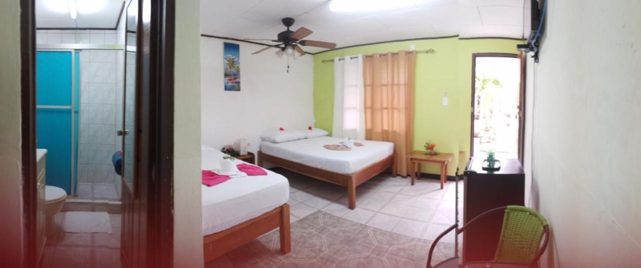 Cabinas Smith Cahuita Kültér fotó